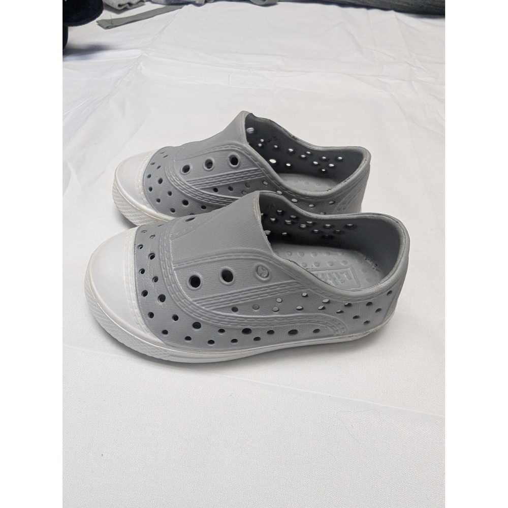 Disney Baby Mickey Mouse Bundle: Enfamil Diaper Bag + Sweatshirt + Shoes + Plush - Picture 11 of 16